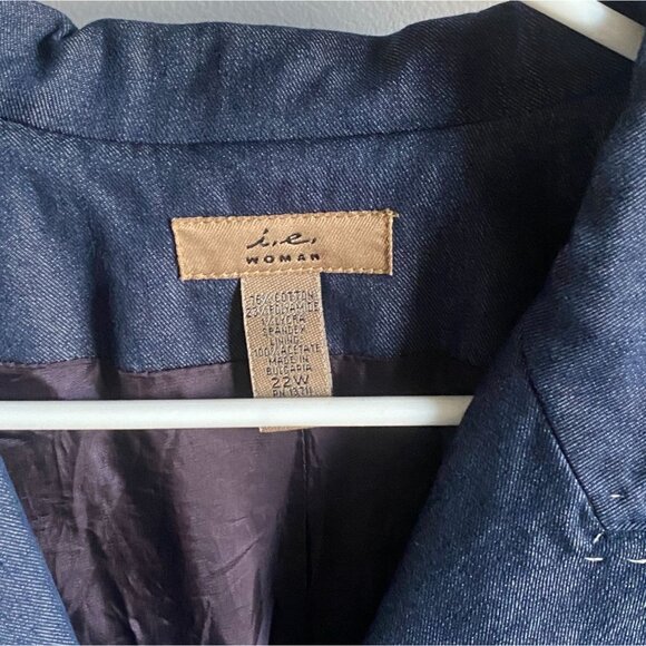 I.E. Woman Denim Blazer/Jacket-Dark Wash-3 Button Closure-Blue-22W-GUC - Picture 5 of 10